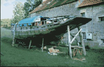 Smack "Sybil of Wyvenhoe in Normandy ~ Splining & Caulking